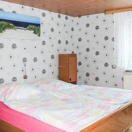 In Alt Bukow Ot Teschow * Teschow (Nordwestmecklenburg)